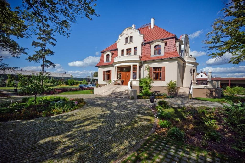 Villa Cztery Pory Roku Zbąszynek المظهر الخارجي الصورة