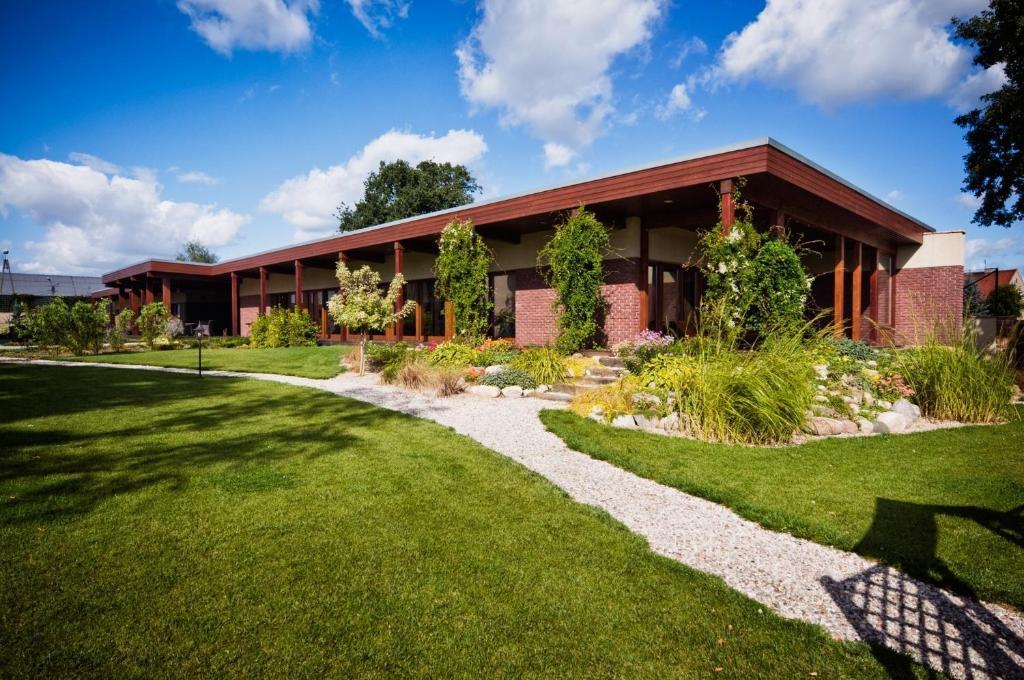 Villa Cztery Pory Roku Zbąszynek المظهر الخارجي الصورة
