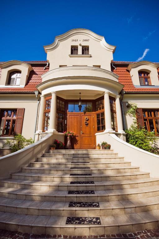 Villa Cztery Pory Roku Zbąszynek المظهر الخارجي الصورة